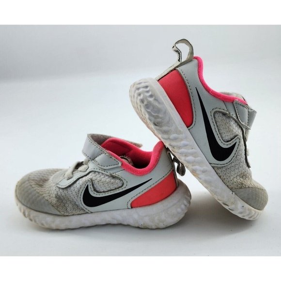 Nike Revolution 5 Toddler Girl's Size 6C  Light Gray/Pink Sneakers BQ5673-010 - Picture 5 of 7
